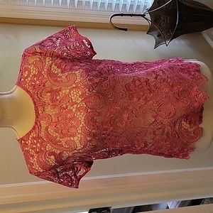 Bisou Bisou raspberry rose floral lace short sleeve top Medium New with tags …